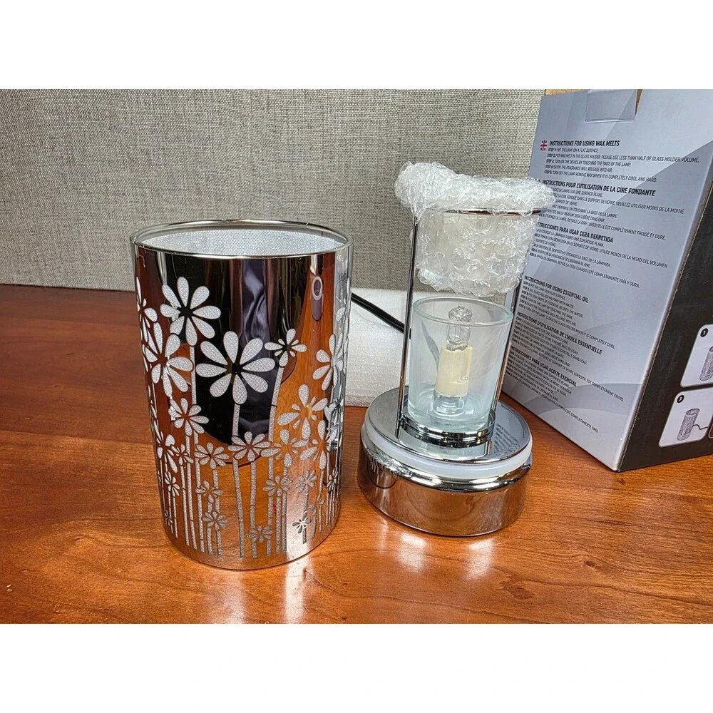 Peterson Artwares Floral Touch Lamp Essential Oil Wax Warmer NIB Chrome Silver